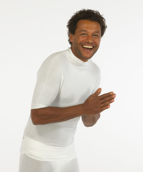 Short sleeved white vest top in viscose for men